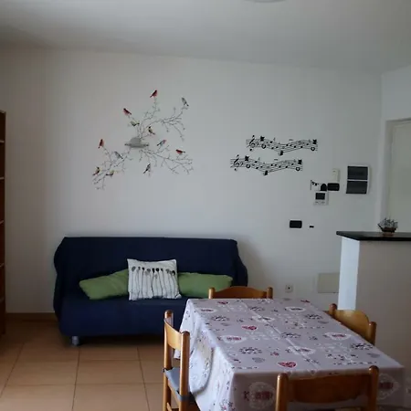 San Bartolomeo 's Garden Apartment *